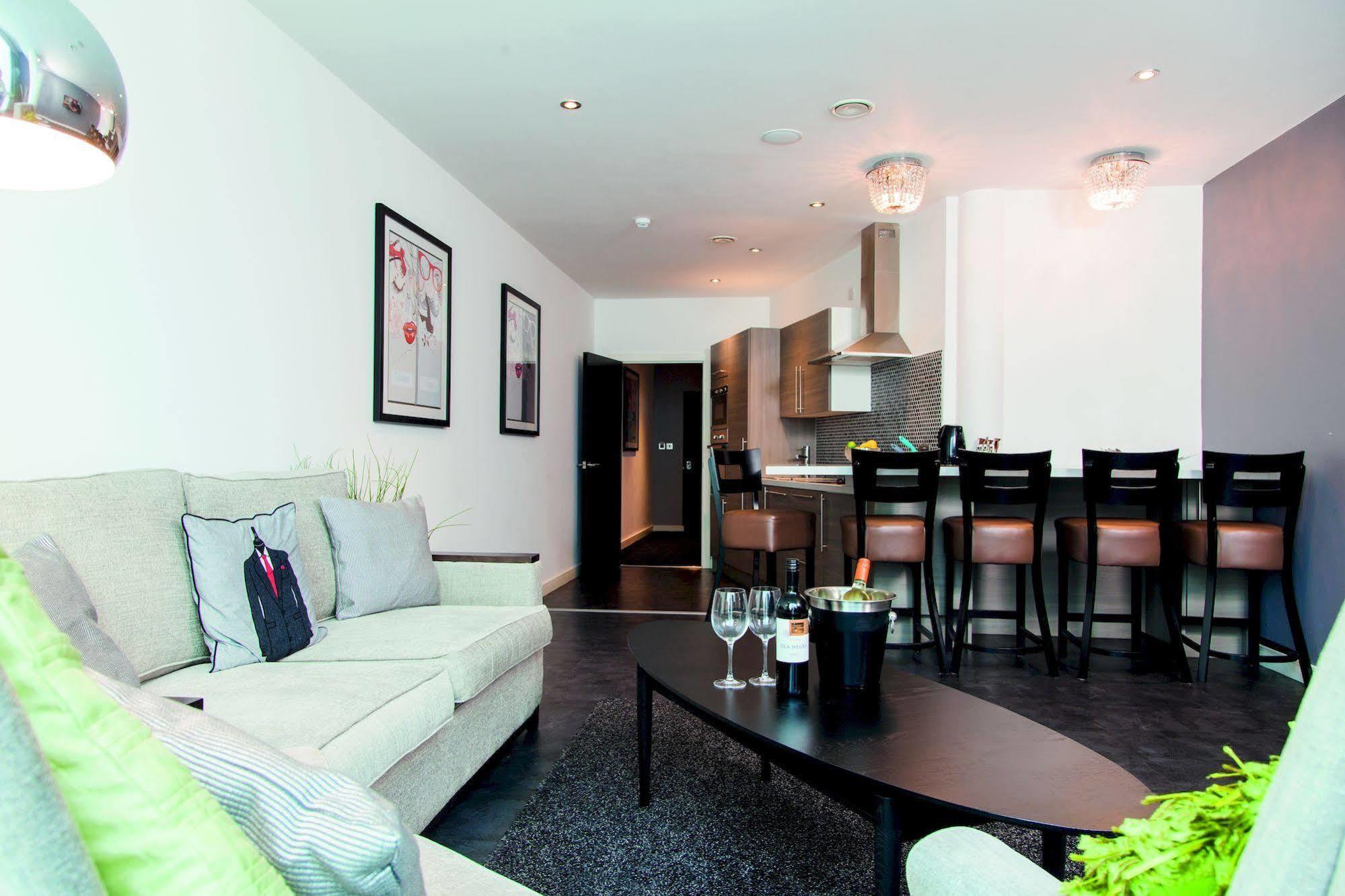 Epic Apartments Seel Street Liverpool Extérieur photo